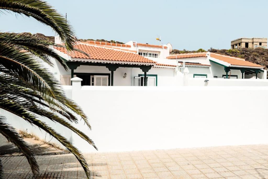 Acogedora Casa En Abades En Tranquila Urbanizacion Βίλα Εξωτερικό φωτογραφία